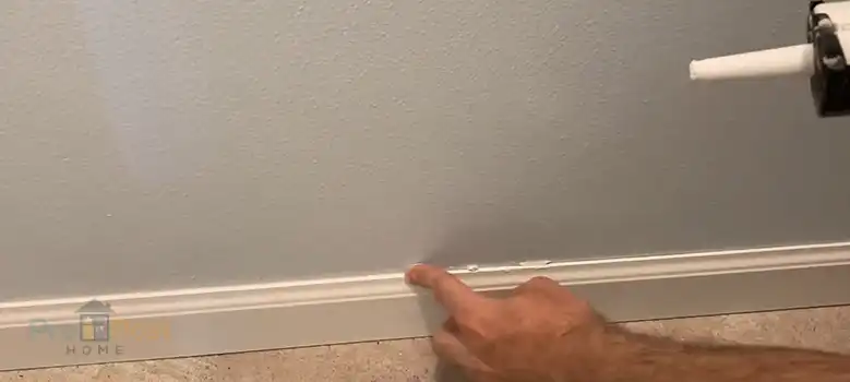 How to Fill Gap Between Baseboard and Wall