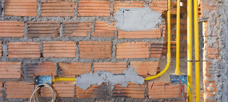 How to Attach the Cable to a Brick Wall