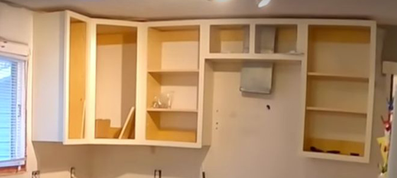 How to Hang a Cabinet With One Stud